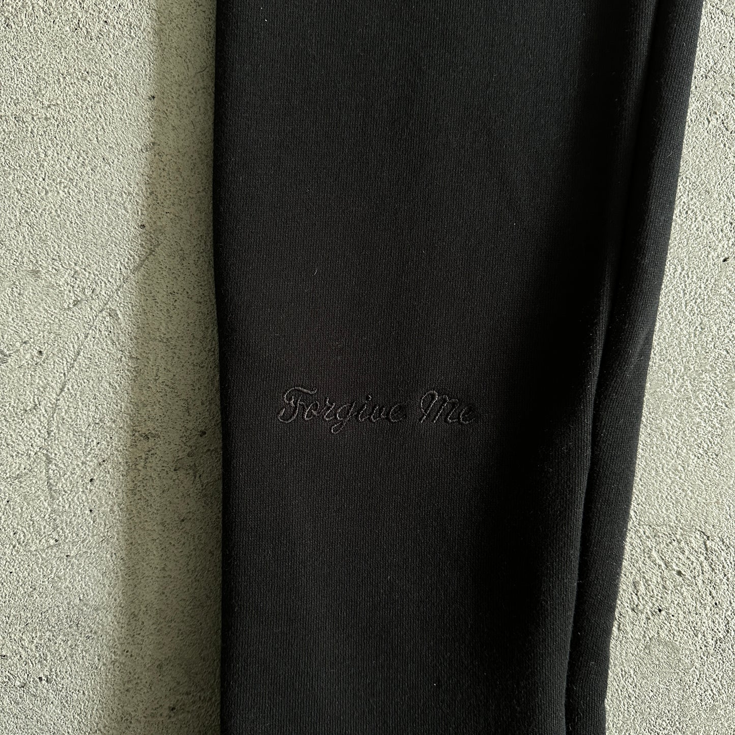 Syna World small round neck suit-black