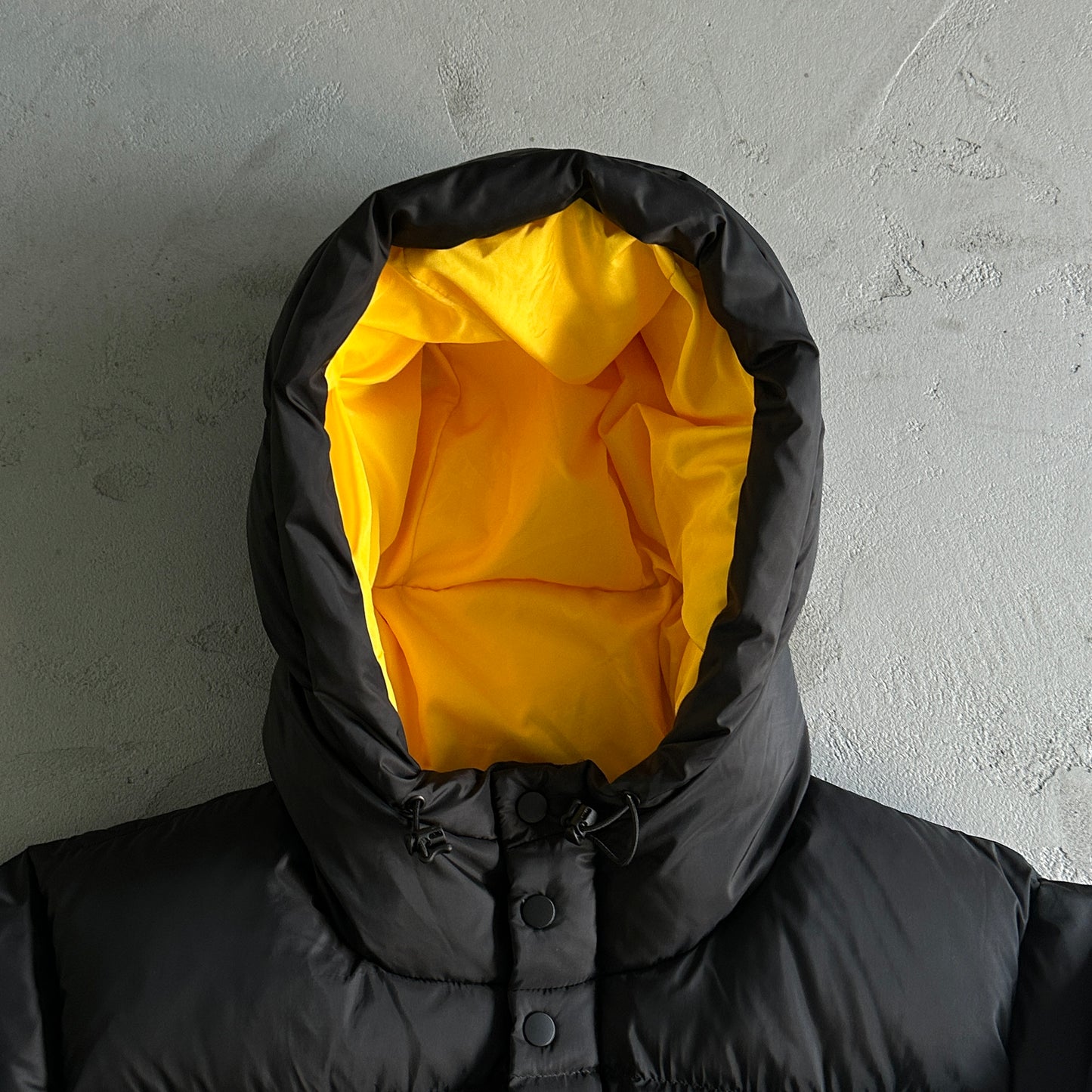 Corteiz Small bolo v2 down jacket jacket-black