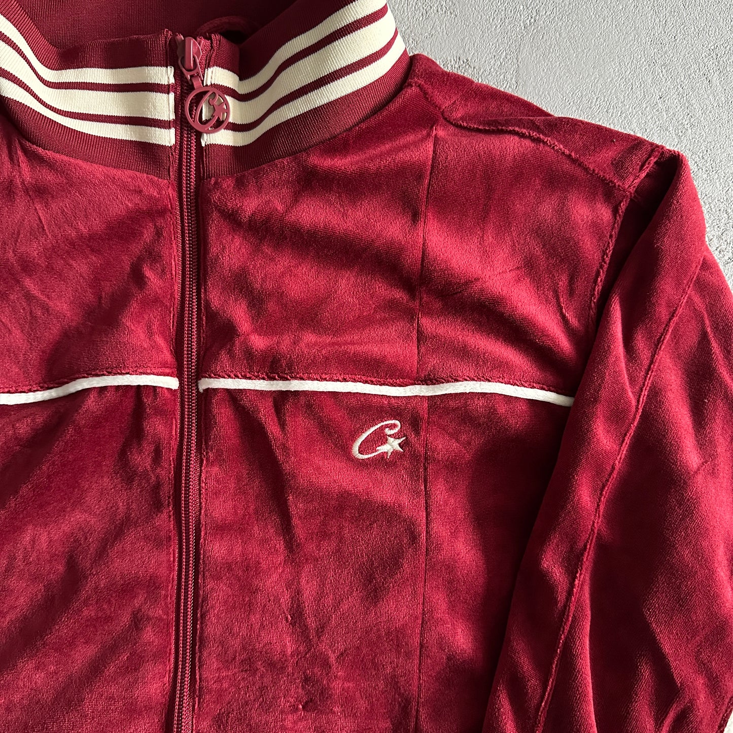 Corteiz small velour amg set - red