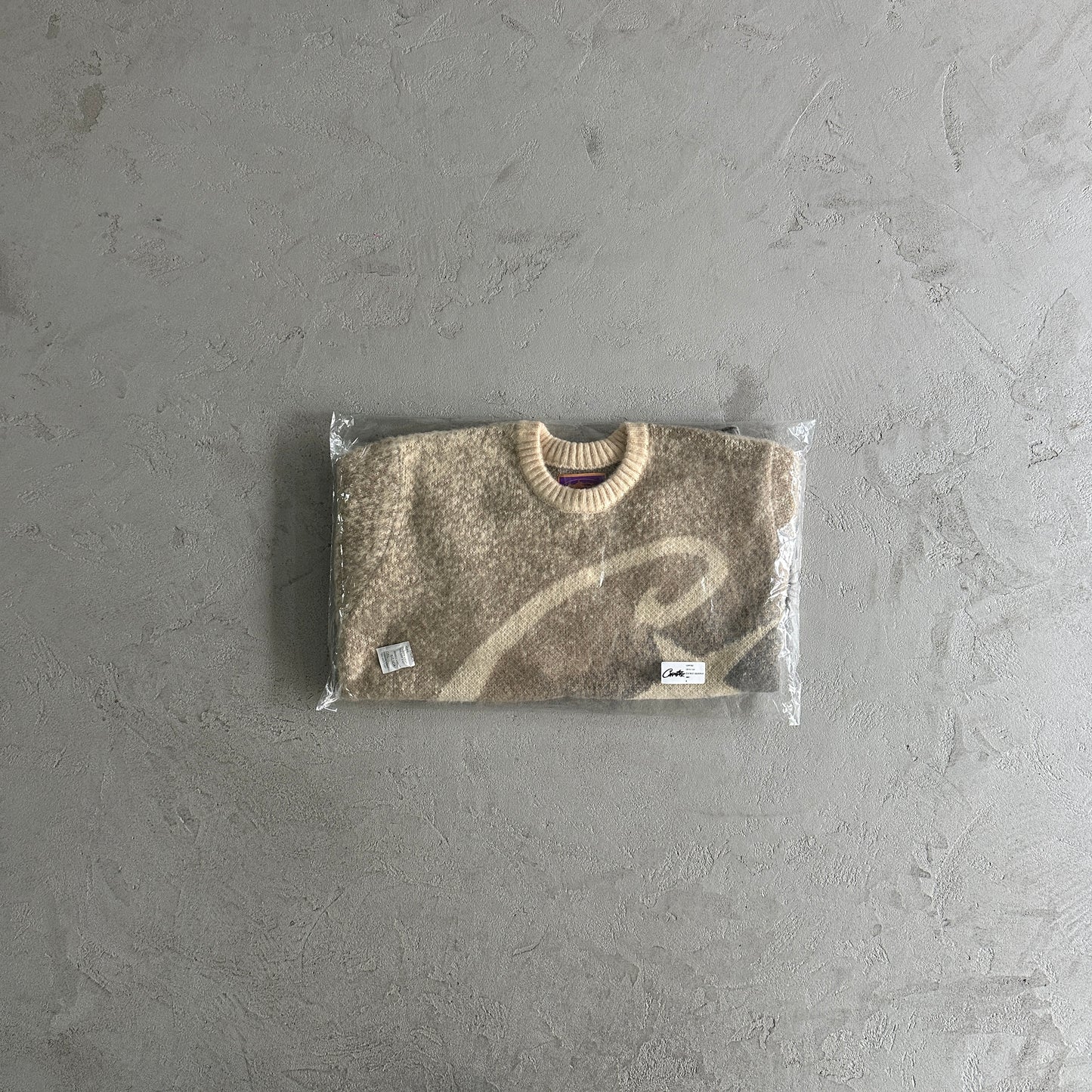 Corteiz small Cream Jumper star mohairknit sweater