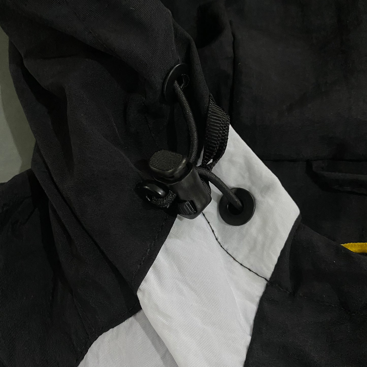 Corteiz Small Black Windbreaker