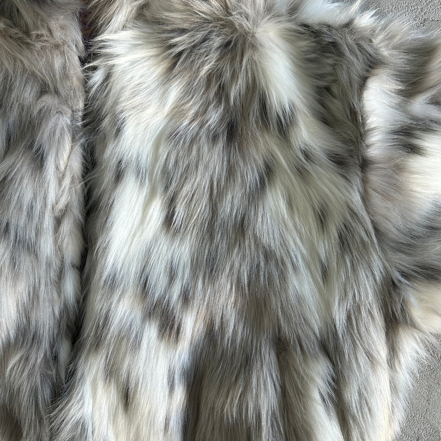 Corteiz small faux fur hooded jacket