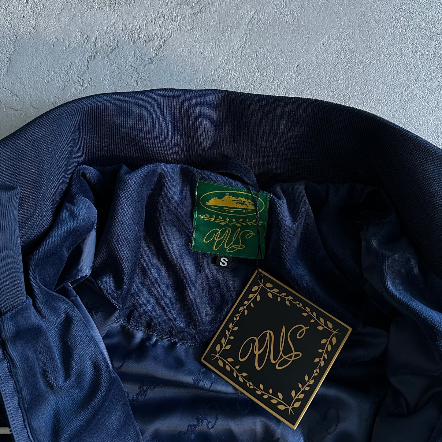 Corteiz velour amg set -blue